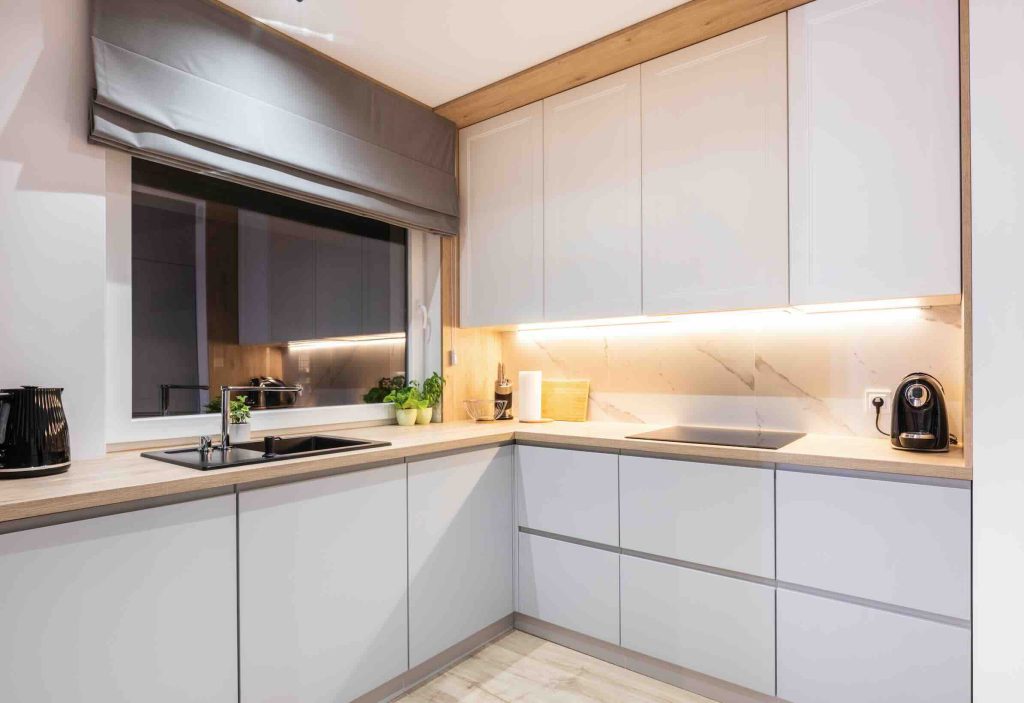 cucine moderne bianche e legno