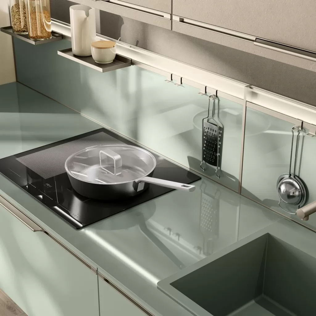 cucina colorata moderna